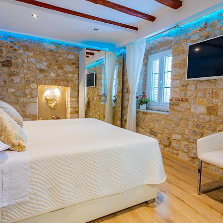 Apartments & Rooms Trogir Stars Free Parking Luaran gambar