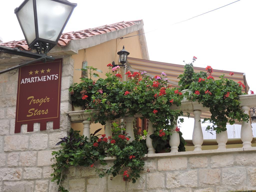 Apartments & Rooms Trogir Stars Free Parking Luaran gambar