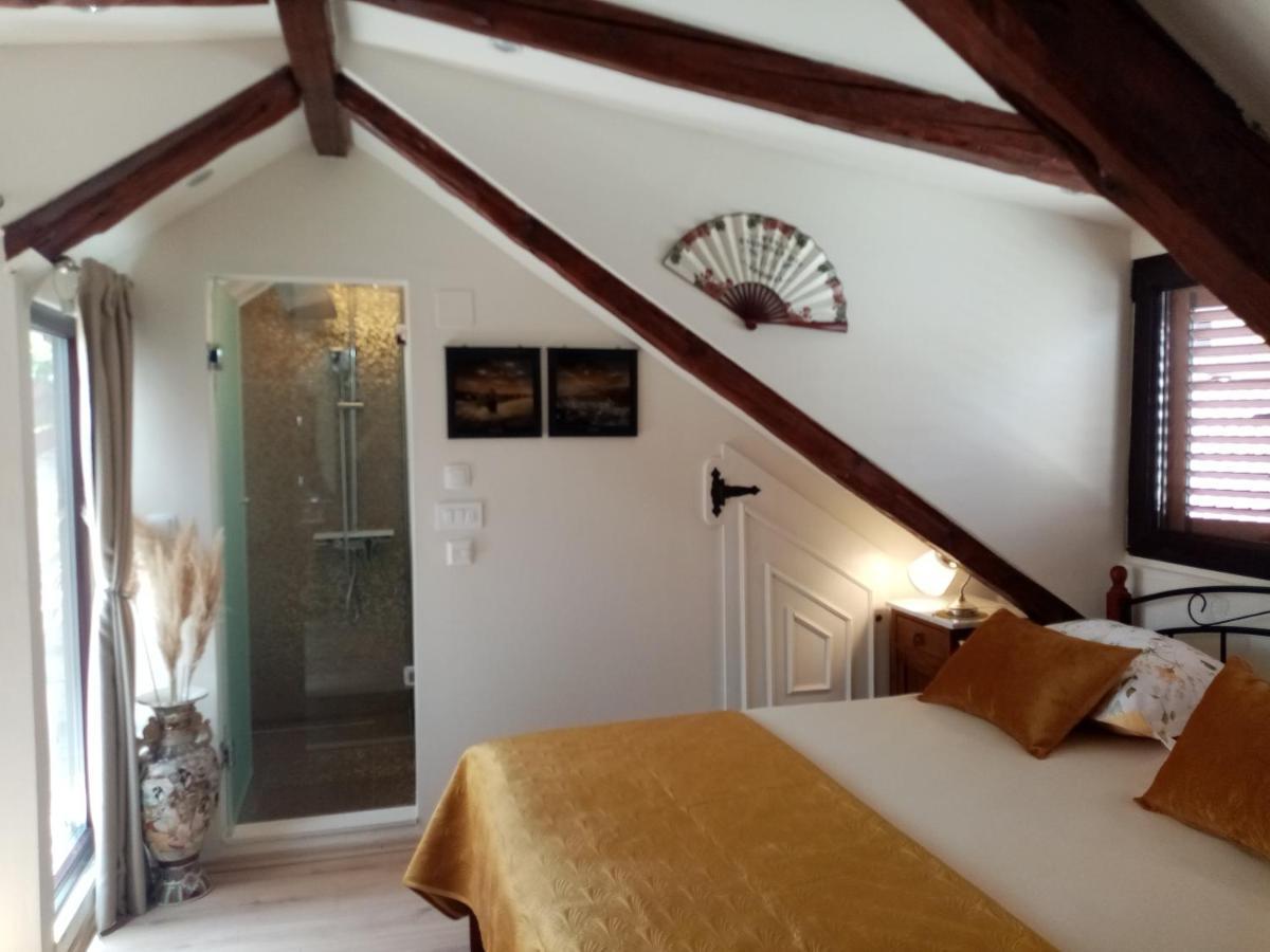 Apartments & Rooms Trogir Stars Free Parking Luaran gambar